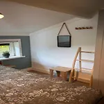 Belle Haan