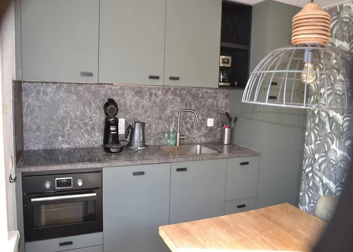 Belle Haan * Де-Хаан